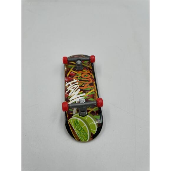 Hot Wheels Tony Hawk Finger Skateboard with Red Wheels, Taco, & Lime Belly - Picture 6 of 7